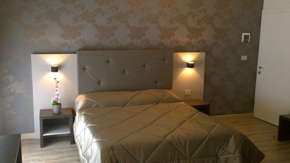 Hotel Gambrinus Линьяно-Саббьядоро Экстерьер фото