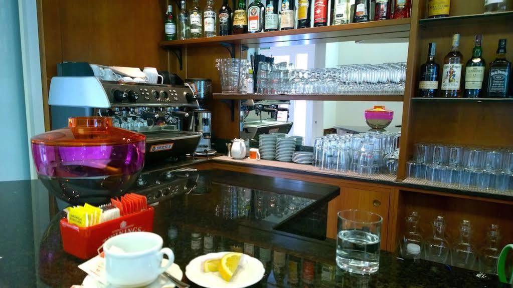 Hotel Gambrinus Линьяно-Саббьядоро Экстерьер фото